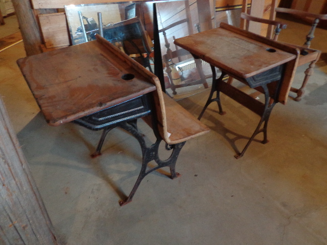 lot 234 image: Old School Desk
