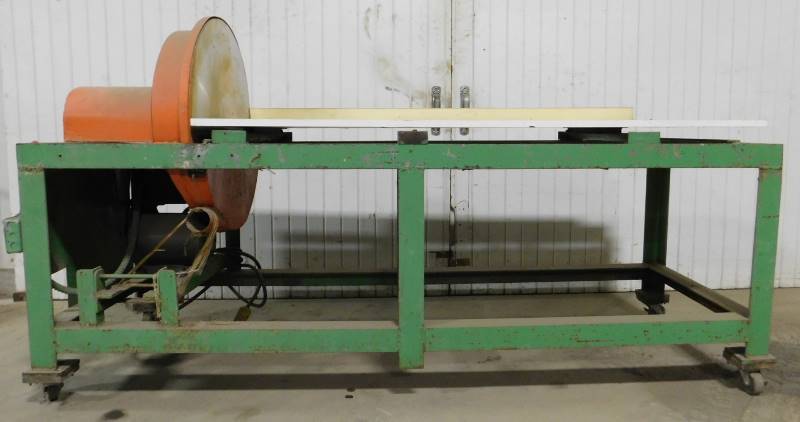 lot 1 image: Rolling Table Disc Sander