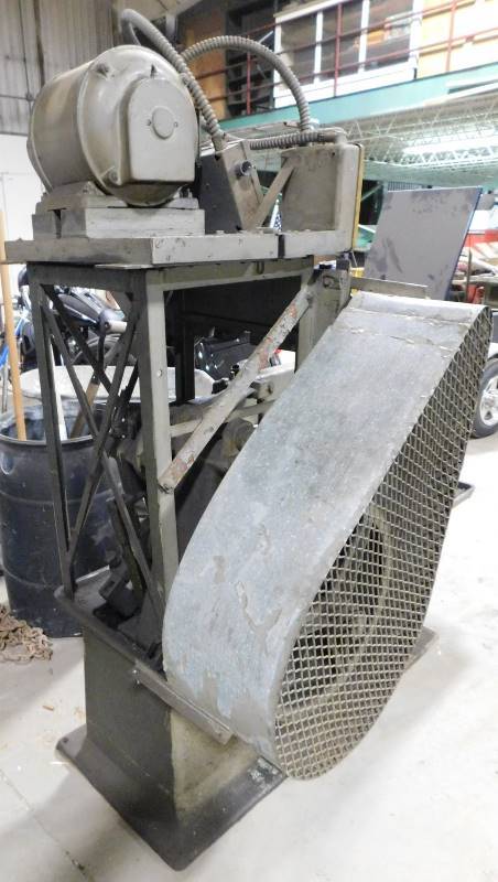 lot 16 image: Kwik Kut 18 Hacksaw