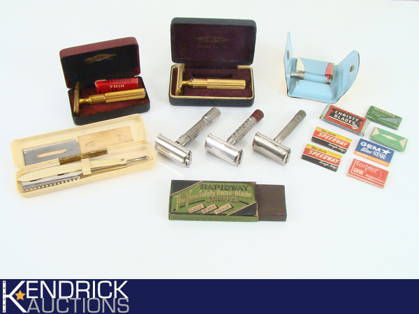Lot of Higher End AntiqueVintage Shaving Items