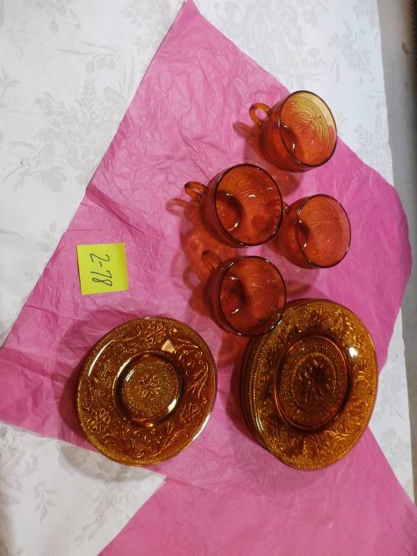 TIARA GLASSWARE