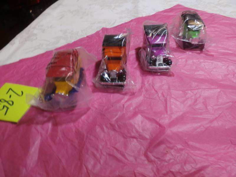 4 new Kellogs breakfast cars