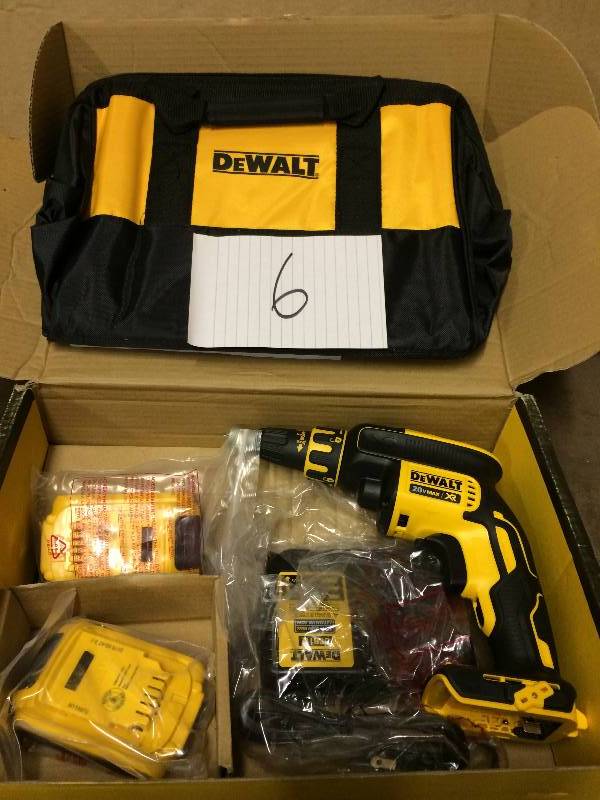 DEWALT 20-Volt Max XR Lithium-Ion Brushless Drywall Screw Gun Kit Model # DCF620D2 NEW