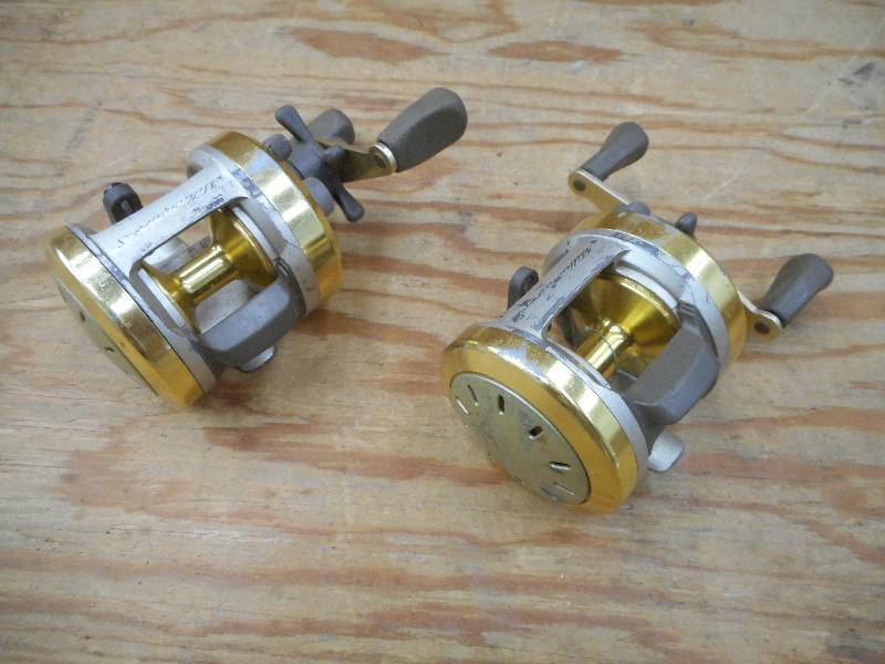 lot 50 image: (2) Daiwa Millionaire 250 Reels ...