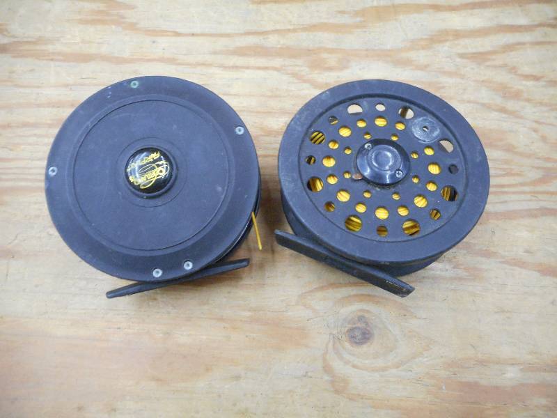 lot 59 image: (20 Courtland Fairplay Fly Reels ...