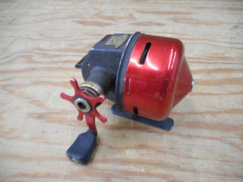 lot 61 image: Garcia Abu-Matic 170 Reel ...
