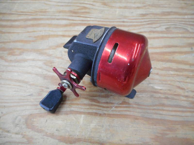 lot 66 image: Garcia Abu-Matic 170 Reel ...