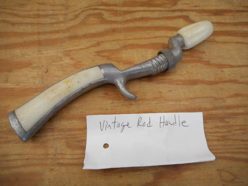 lot 88 image: (1) Unique Vintage Rod Handle ...
