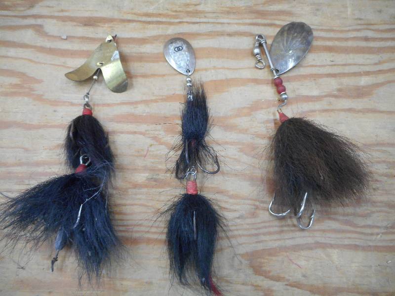 lot 105 image: Lot Of (3) Muskie Spinner Lures ...