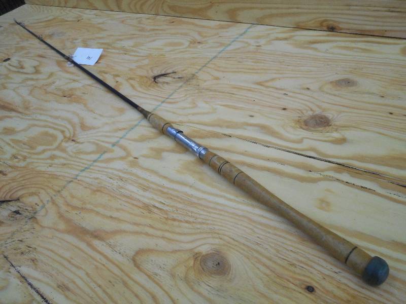 lot 141 image: Unmarked Heavy Duty Boat Rod With W...