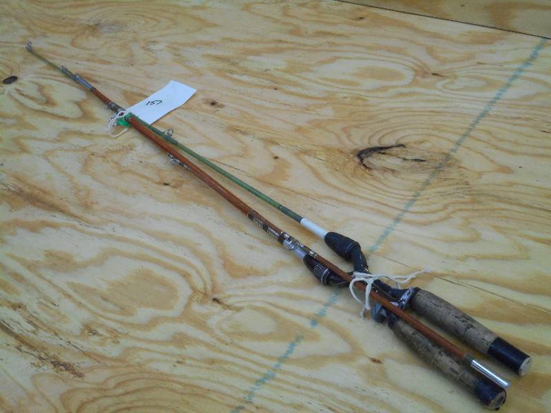 lot 157 image: Lot Of (2) Vintage Fishing Rods ...