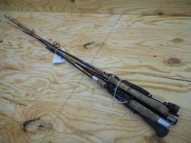 lot 168 image: Lot Of (5) Vintage Fishing Rods ...