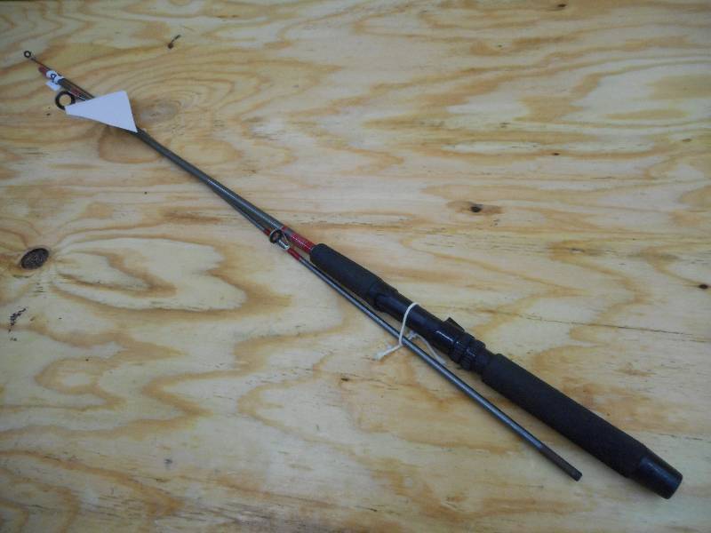 lot 206 image: Mitchell Power-K 2-Piece Rod ...