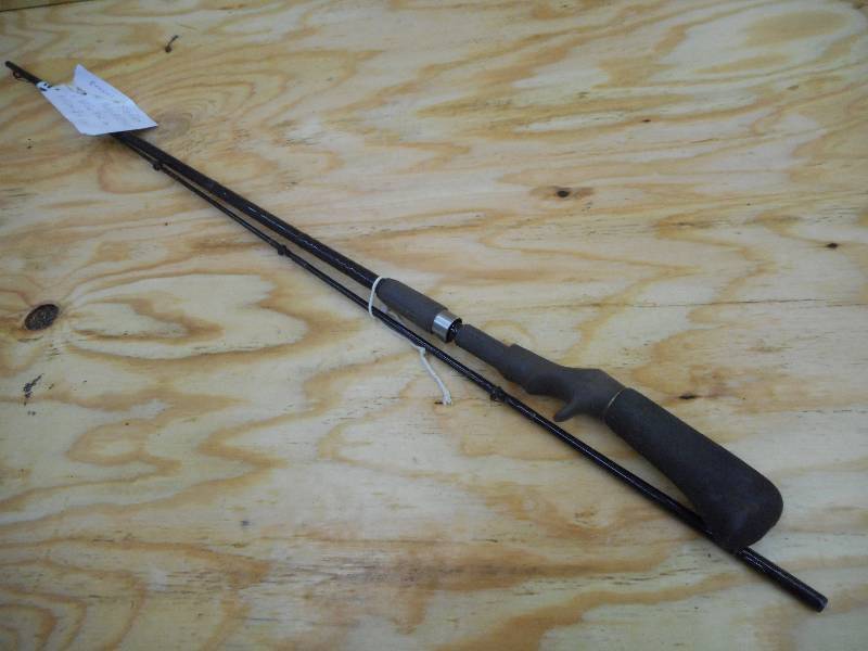 lot 212 image: Browning Silaflex 420 2-Piece Rod ...