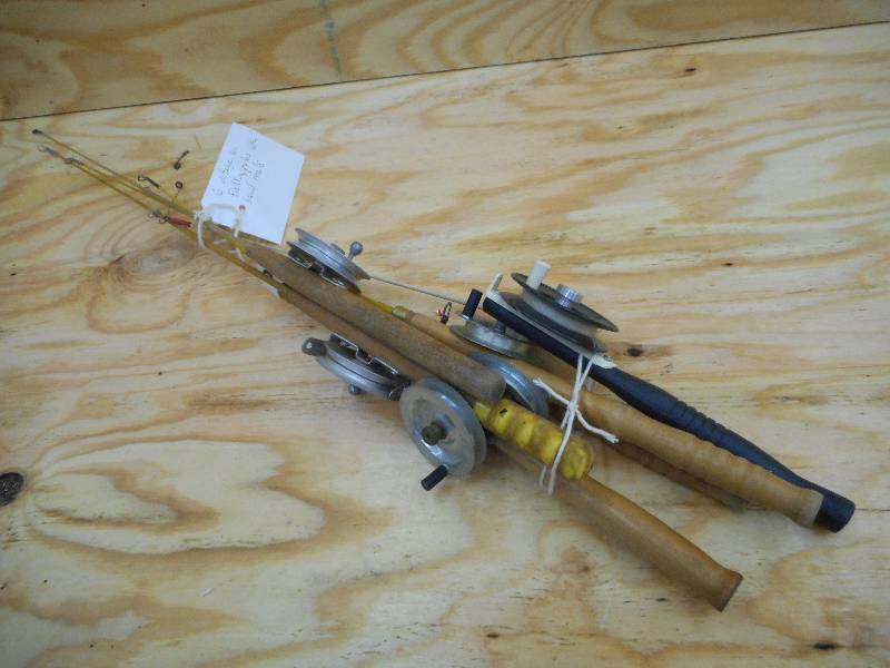 lot 237 image: Lot Of (6) Vintage Ice Rods ...