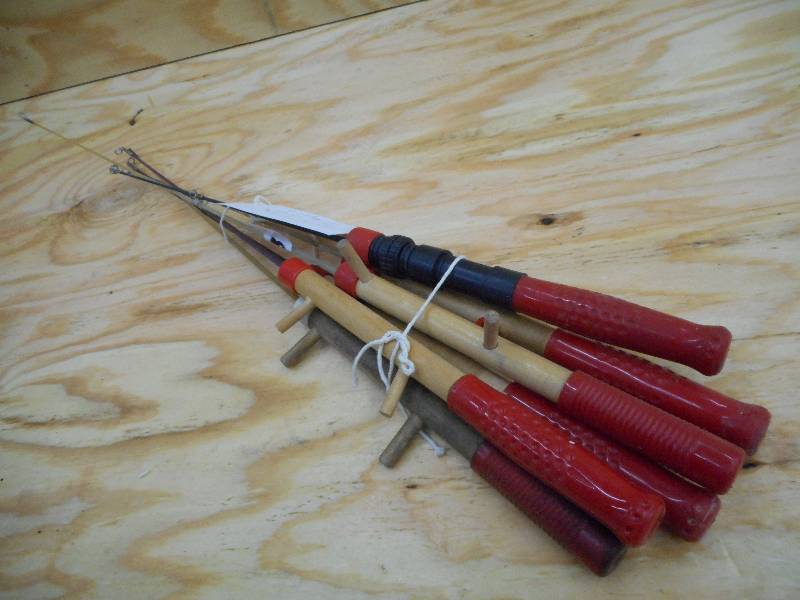 lot 238 image: Lot Of (6) Vintage Ice Rods ...