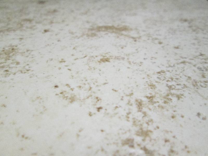 Approx 46 SqFt Glazed Porcelain Til...