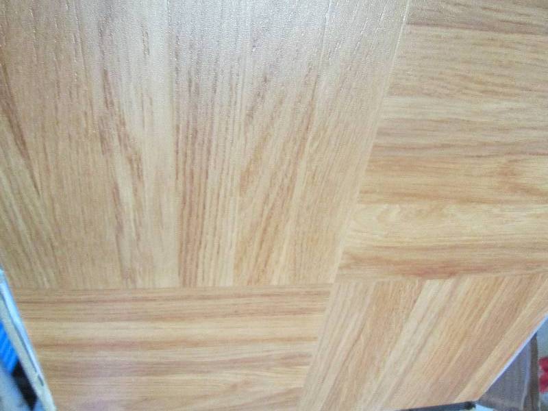 Approx 25 SqFt Tile Flooring by Tra...