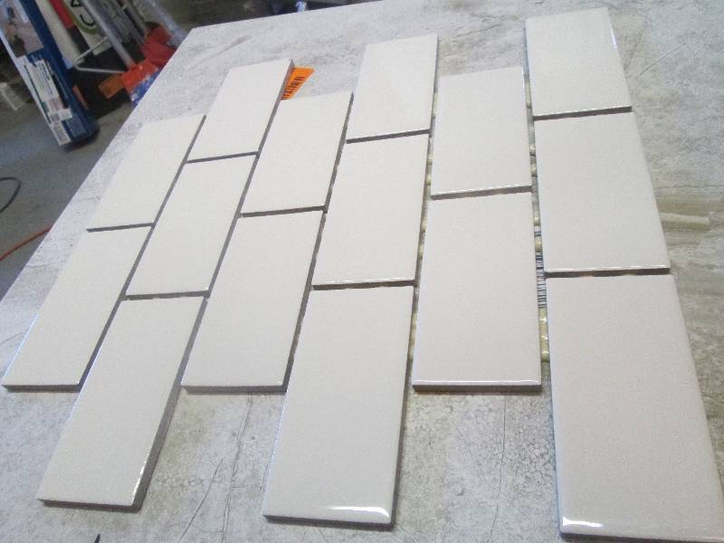 Approx 9 SqFt Glazed Porcelain Mosa...