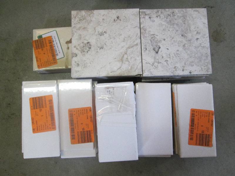 Mixed Lot Ceramic Tile - Approx 70 ...