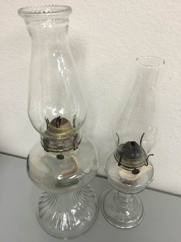 lot 19 image: Hurricane Lamps & Vintage Iron Bases