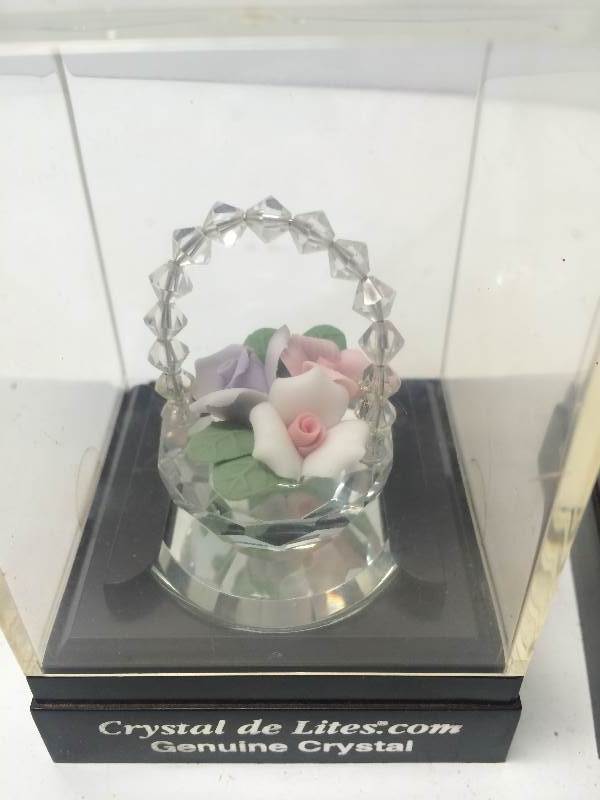 lot 32 image: Crystal Knick Knacks and More