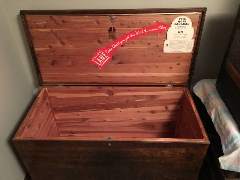 lot 38 image: Lane Cedar Chest