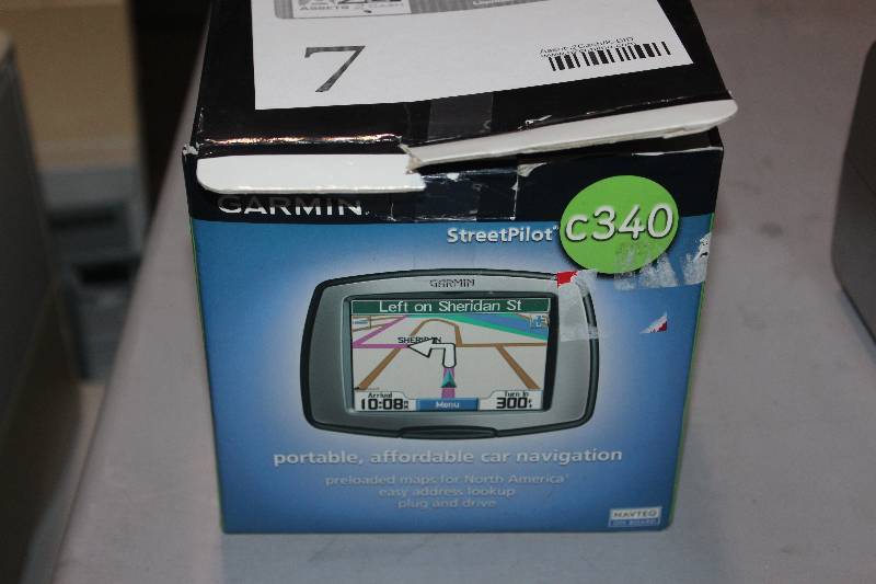 lot 7 image: Carmin Car Navigation system
