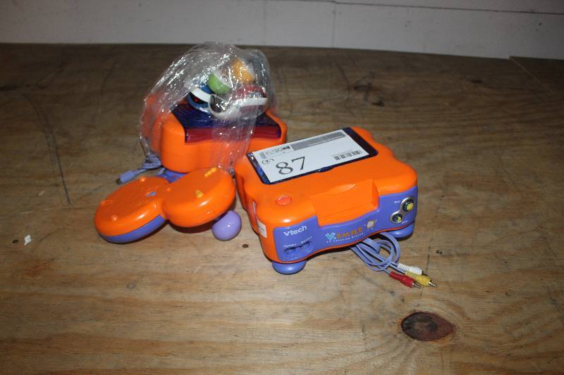 lot 87 image: Lot of (2) V.Smile TV Learning System