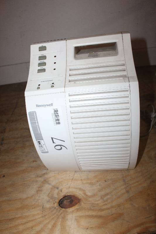 lot 97 image: Honeywell True Hepa Air Cleaner
