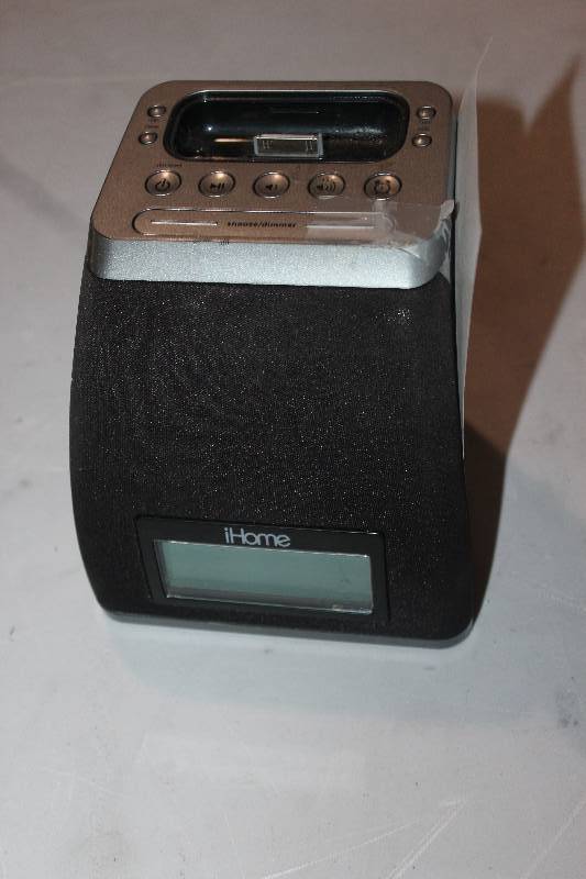 lot 144 image: iHome Docking System