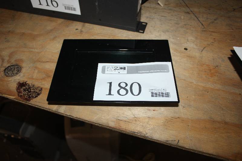 lot 180 image: Digital Picture Frame