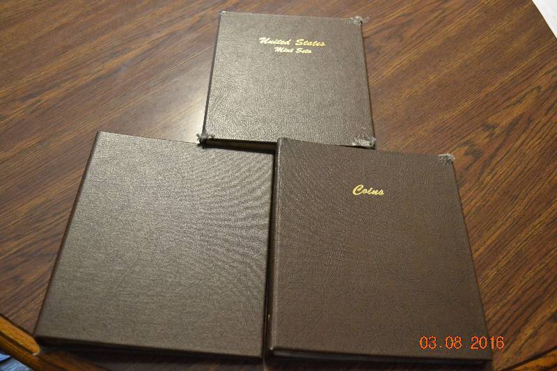 lot 58 image: Collector Booklets