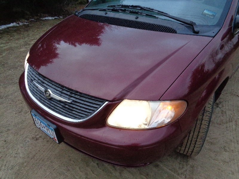 2001 Chrysler Town and Country Van