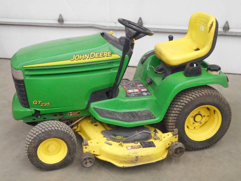 john deere 235 lawn tractor