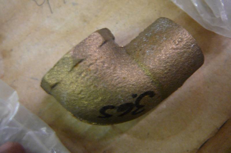 Brass 90, tee