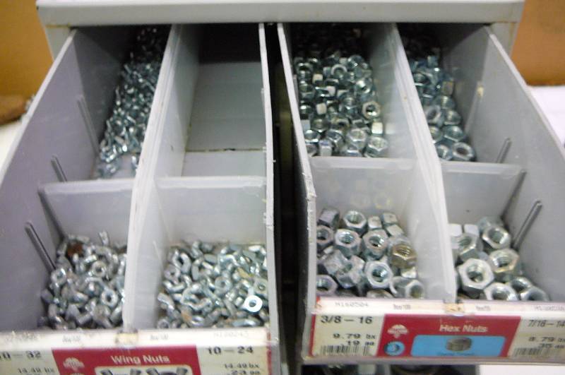 Hex Nuts - Wing Nuts - Flat Washer