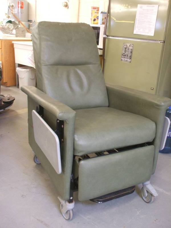 reclining-medical-chair-tch-330-reclining-medical-chairs-k-bid