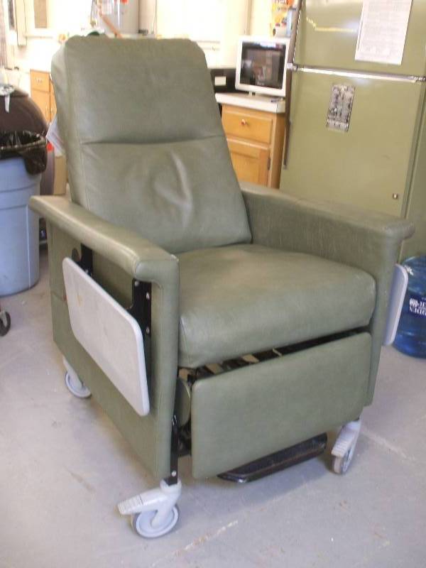 Reclining Medical Chair
