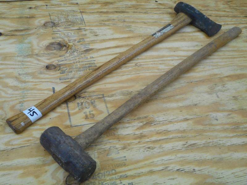 lot 45 image: Lot Of (1) 8# Sledge Hammer & (1) S...