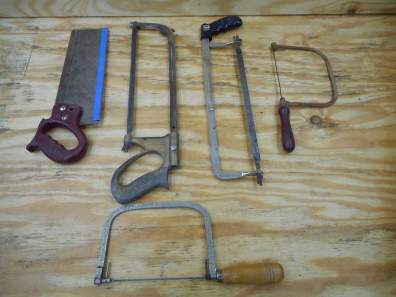 lot 53 image: Box Of Assorted Hand Saws ...