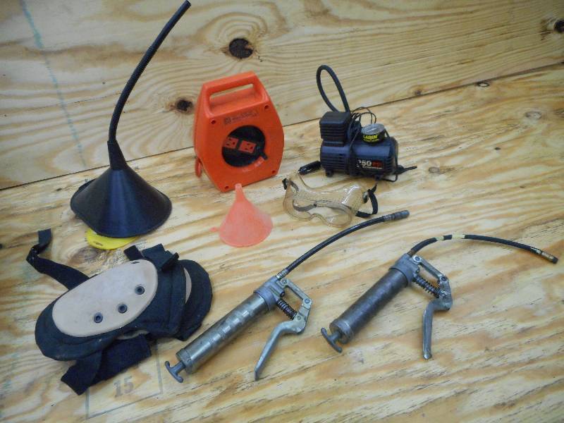 lot 54 image: Box Of Assorted Funnel, Cord Reel,...