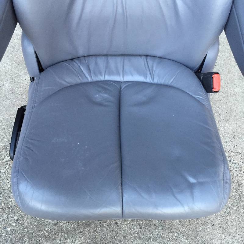 2000 Chrysler Town&Country Van Passenger Bucket Seat Grey Leather #2 Mancave Gaming or Theatre Seat