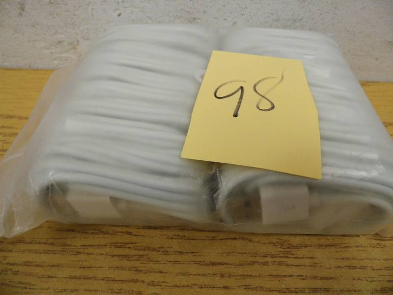 Lot of 20 iPad Cords