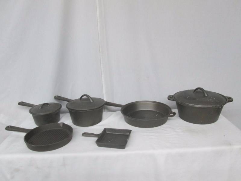 alcove 9-Pc. Unseasoned Cast Iron Cookware Set