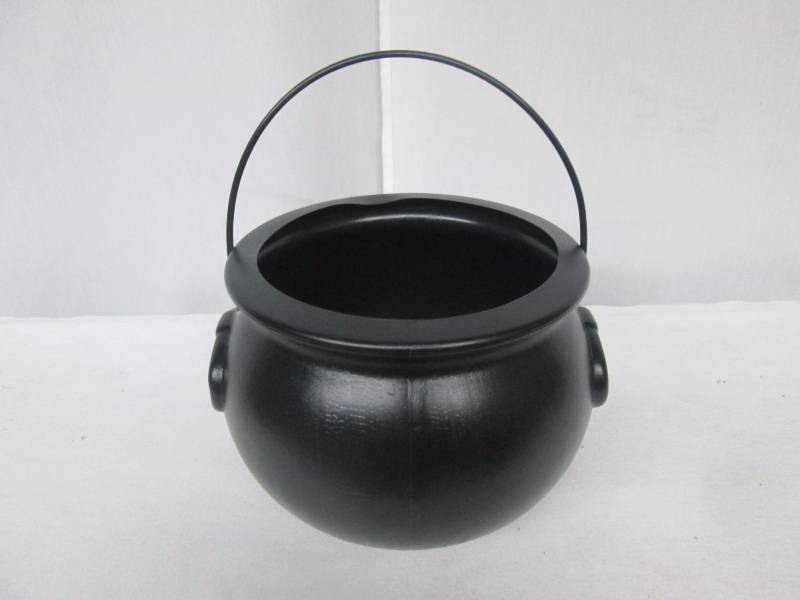 Cauldron Candy Bucket