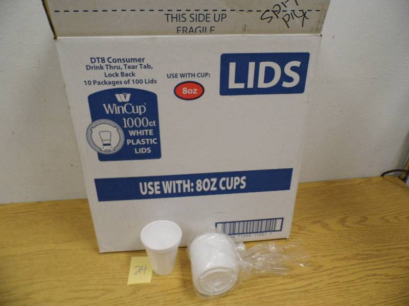 lot 24 image: Drink Lids