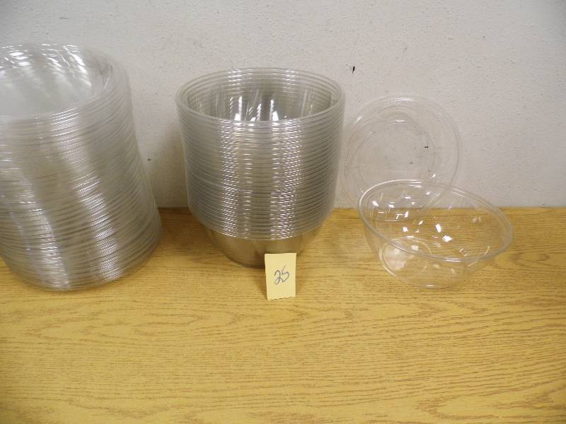 lot 25 image: 10 Bowls with Lids