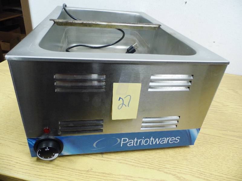 lot 27 image: Food Warmer