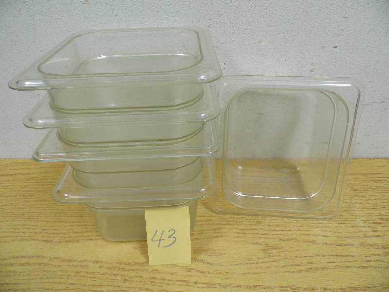 lot 43 image: 5 - 4 Camrbo Containers